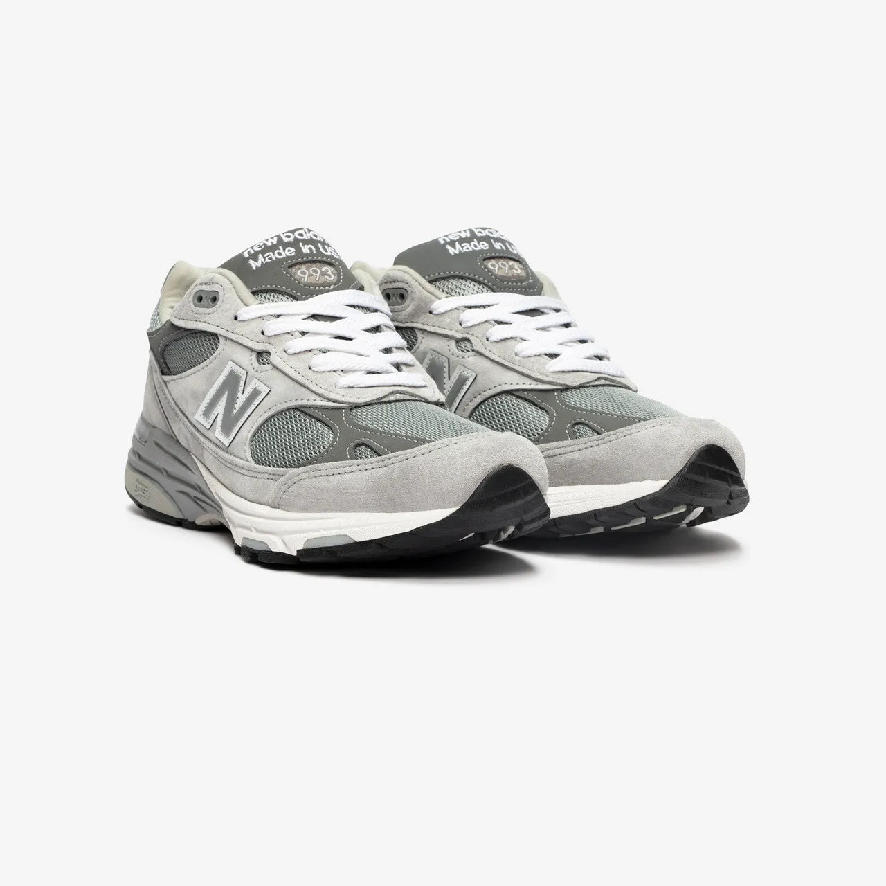 993