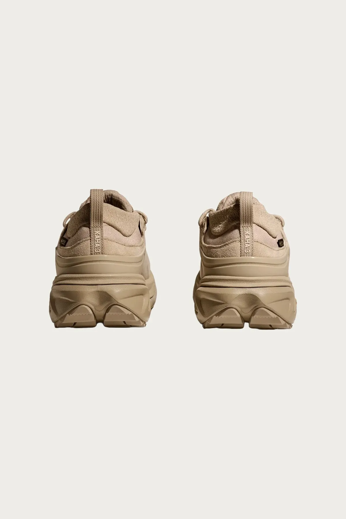 M Kaha 3 Low GTX - Raw Linen/Oat Milk