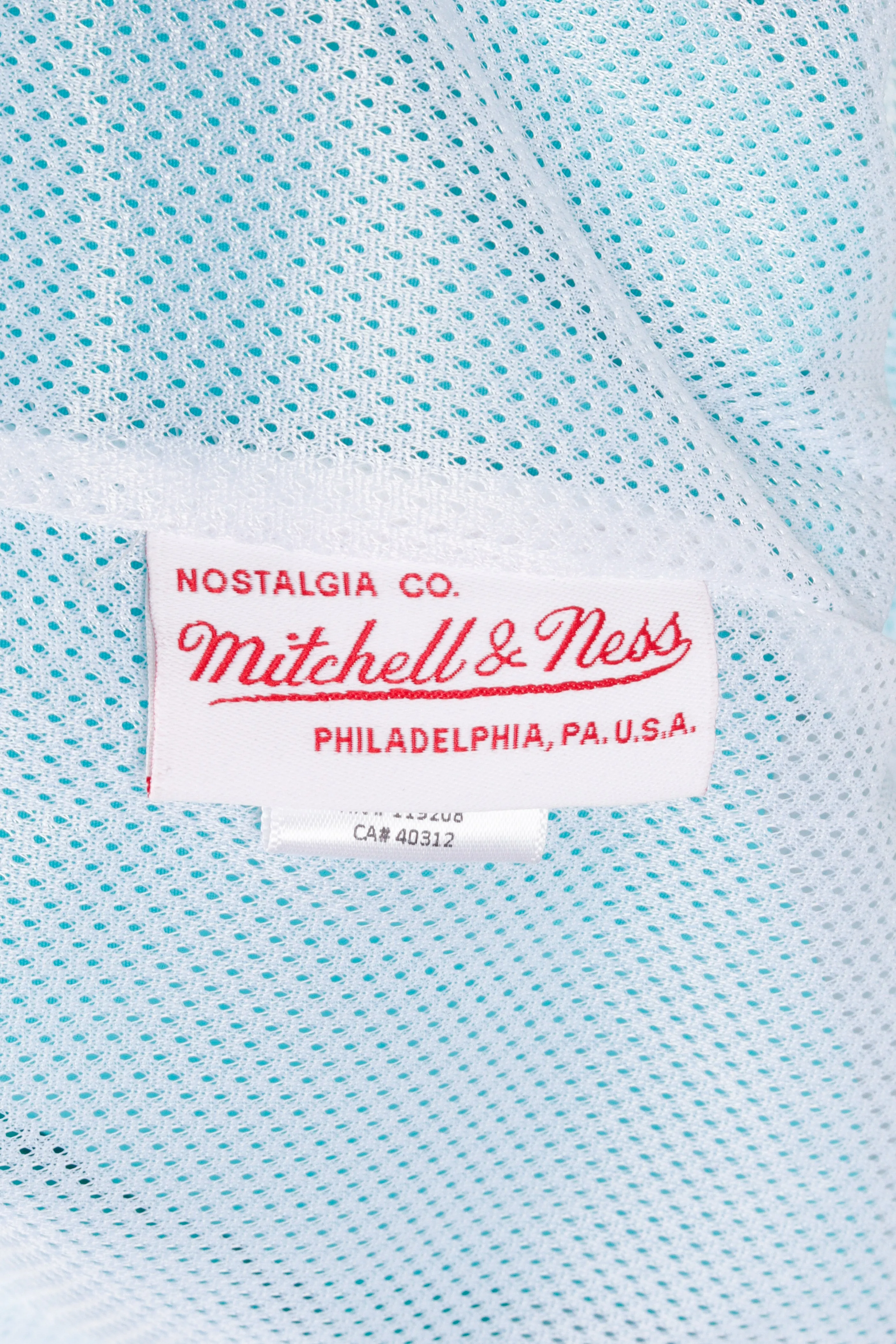 Mitchell & Ness '1995-96 Vancouver Grizzlies Home' Authentic Warm Up Jacket (2012)