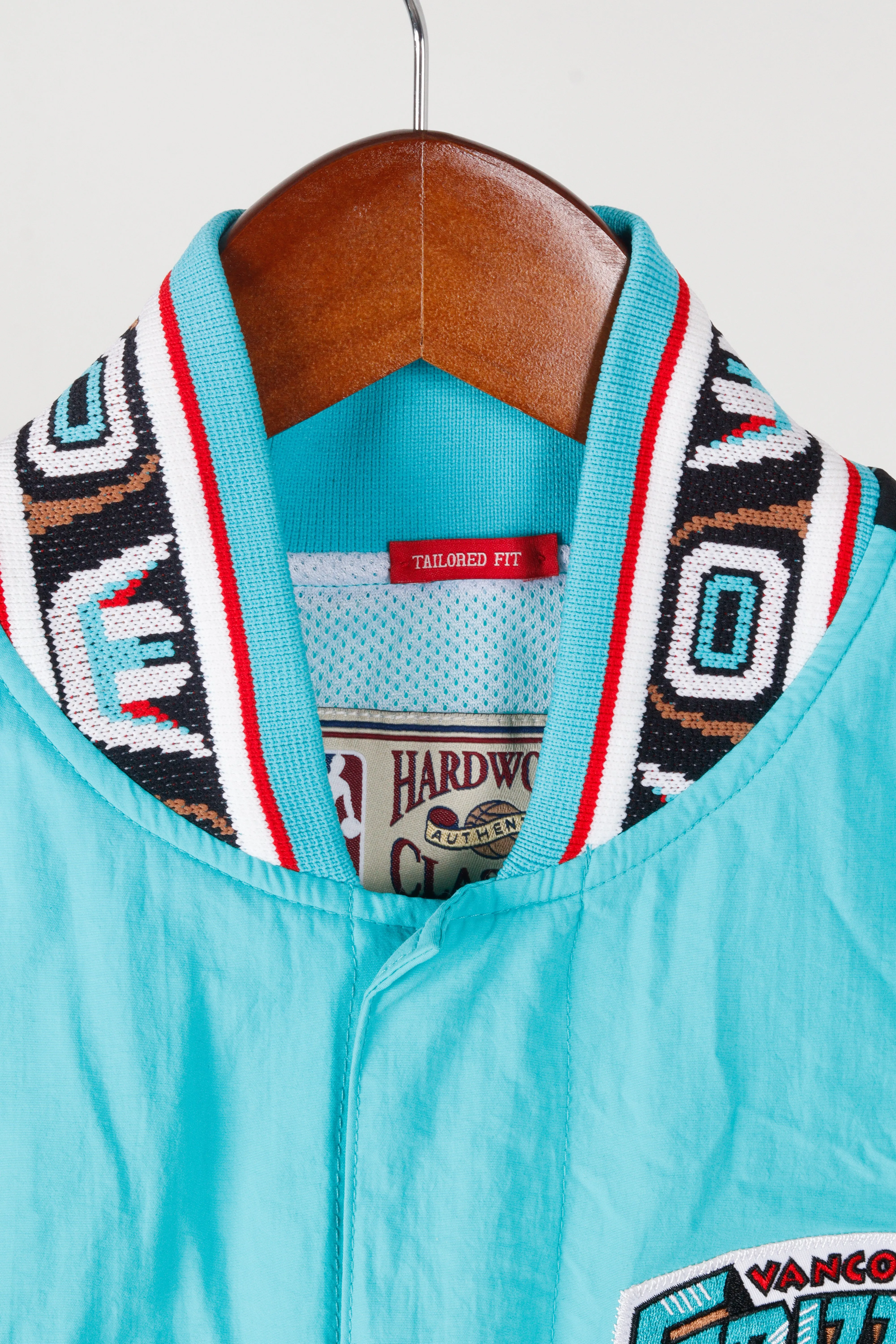 Mitchell & Ness '1995-96 Vancouver Grizzlies Home' Authentic Warm Up Jacket (2012)