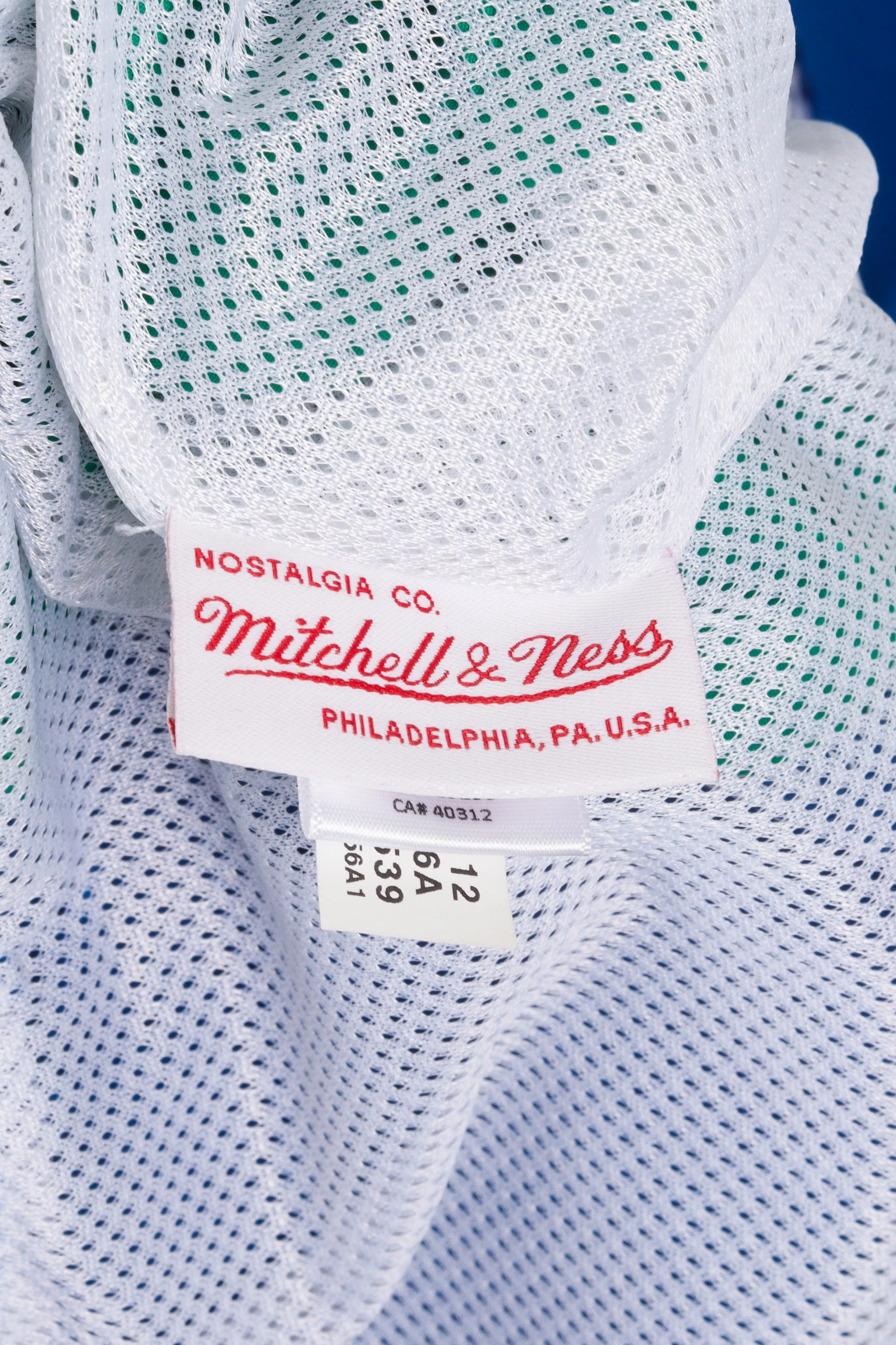 Mitchell & Ness '1996-97 Dallas Mavericks Away' Authentic Warm Up Jacket (2012)