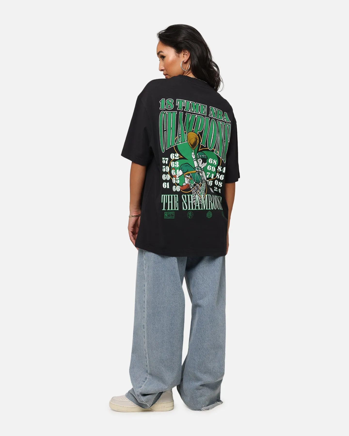 Mitchell & Ness Boston Celtics 18-Time NBA Champions T-Shirt Faded Black