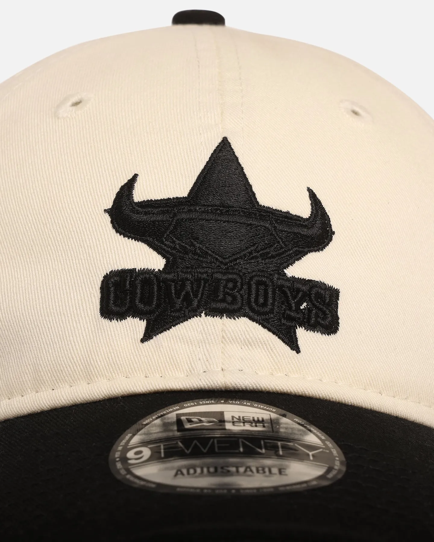 New Era North Queensland Cowboys 'NRL Two Tone' 9TWENTY Strapback Chrome White/Black