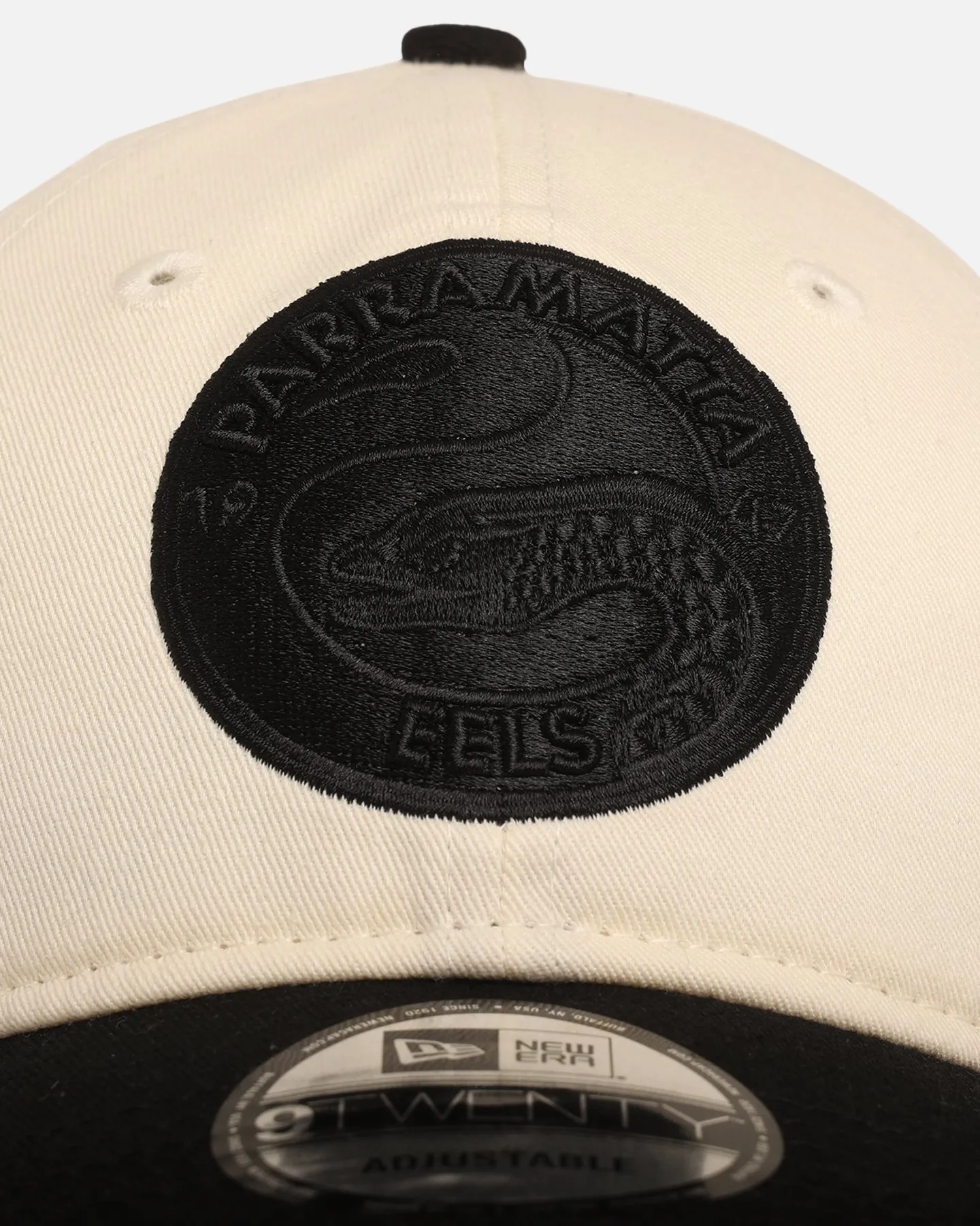 New Era Parramatta Eels 'NRL Two Tone' 9TWENTY Strapback Chrome White/Black