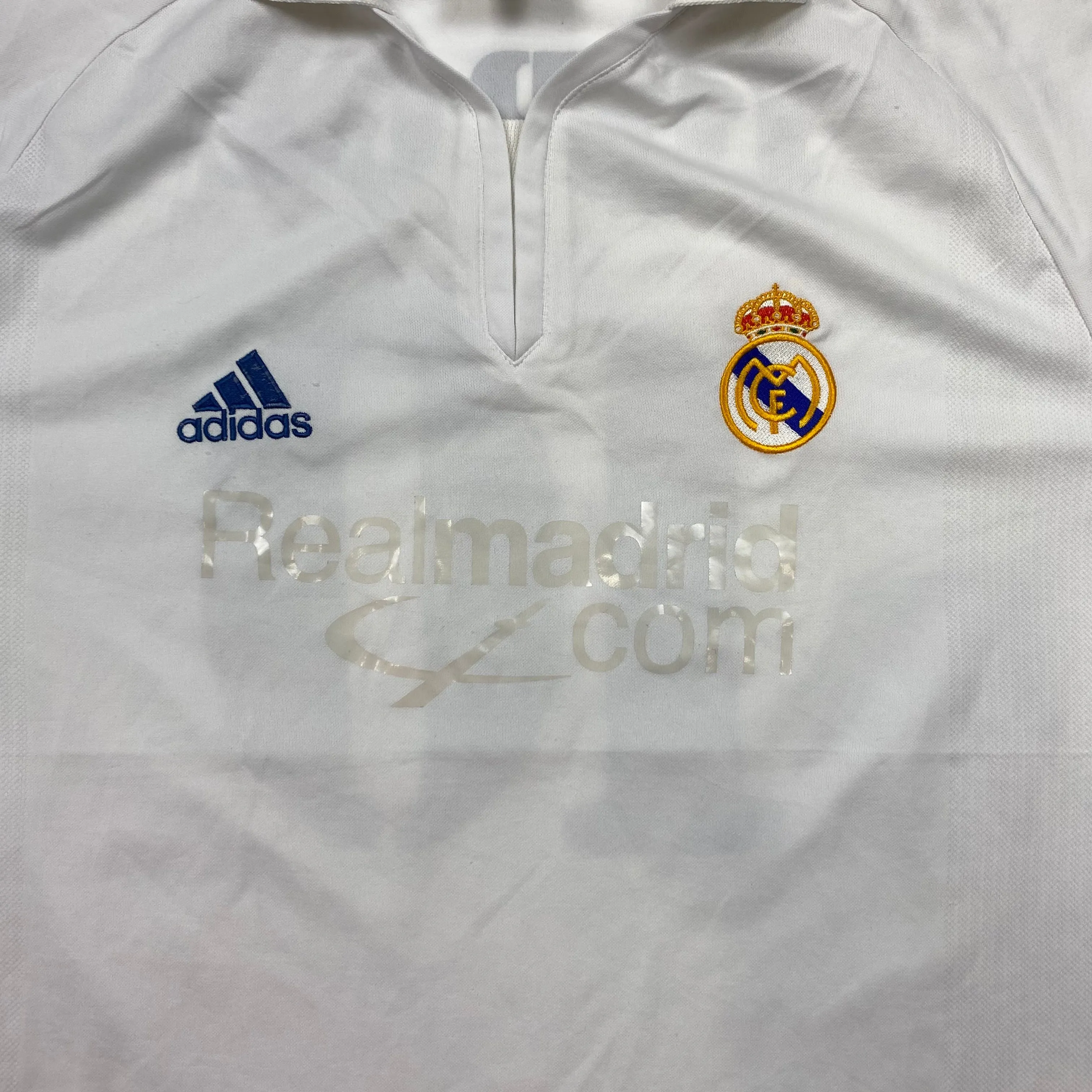 Real Madrid Vintage Adidas Home Jersey 2001-02 (L)