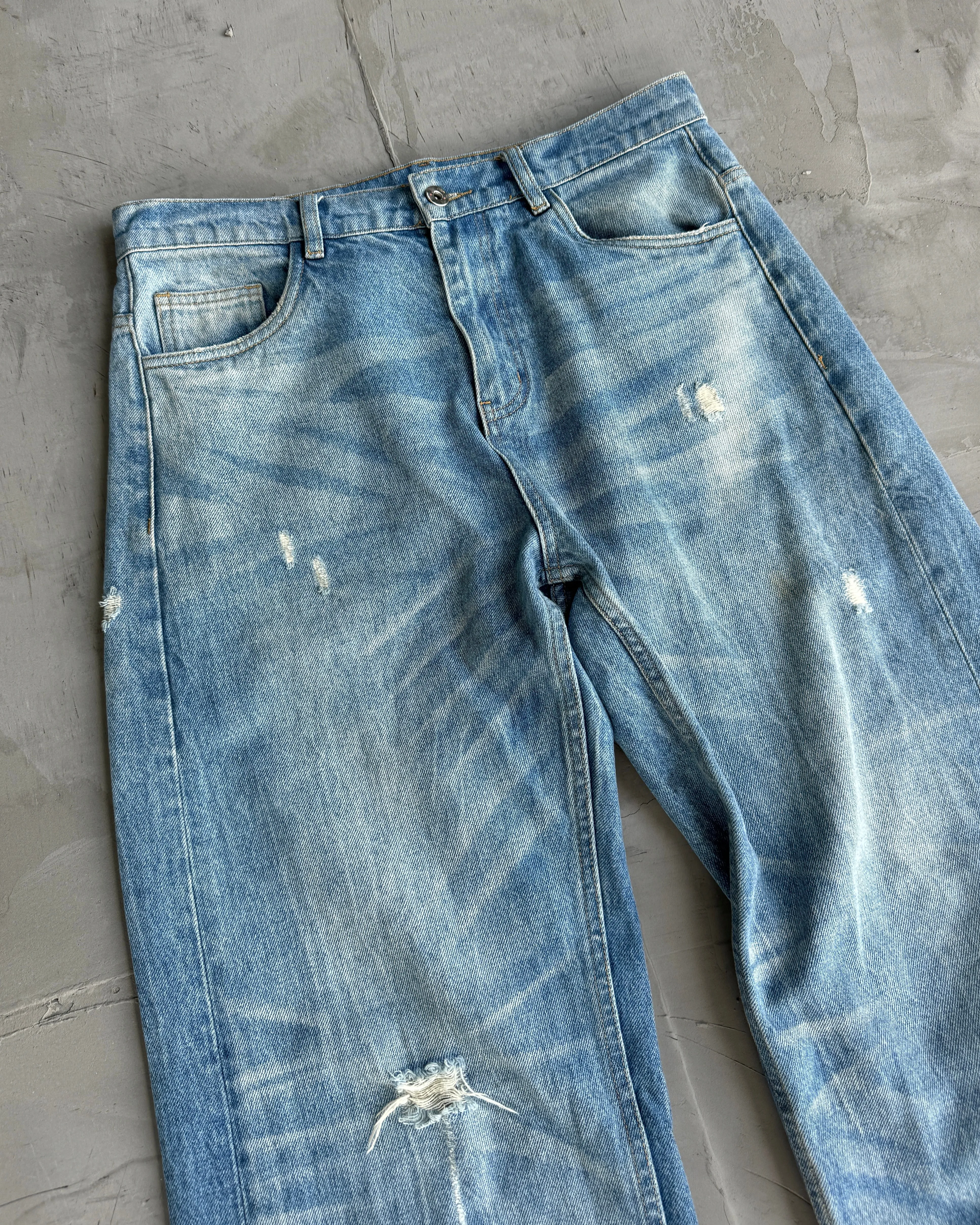 SIMPLE PROJECT WASHED DISTRESSED WIDE LEG BLUE JEANS - W32