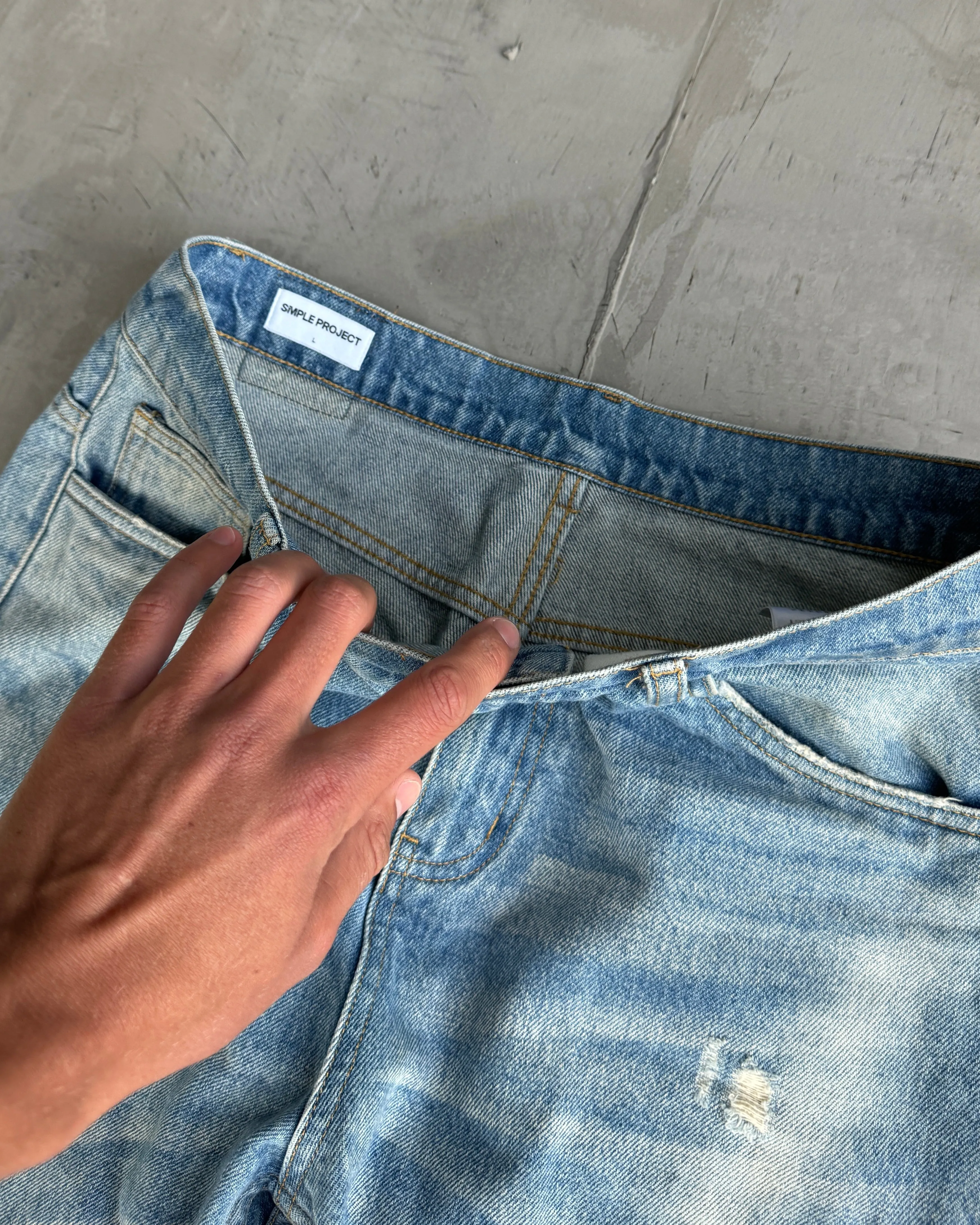 SIMPLE PROJECT WASHED DISTRESSED WIDE LEG BLUE JEANS - W32