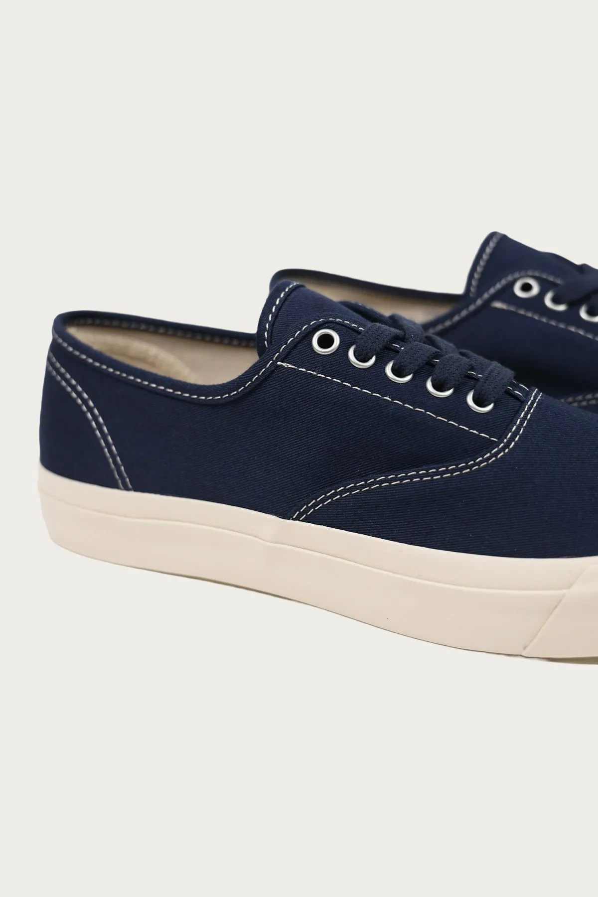 Sperry x B  MIL CVO - Navy