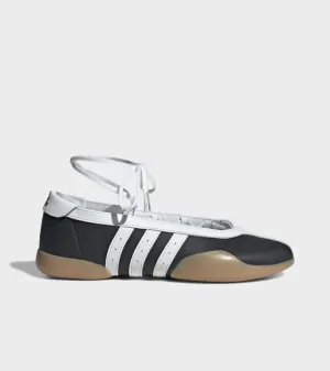 Taekwondo Mei Ballet Black/White